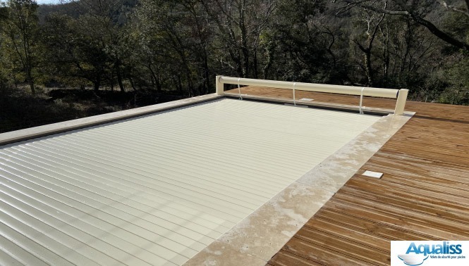 volet piscine en alu