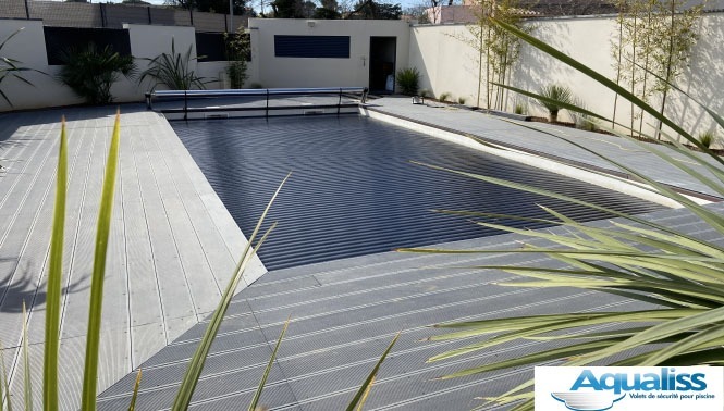 volet roulant de piscine