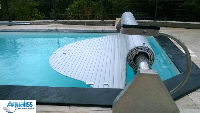 volet de piscine sur roues