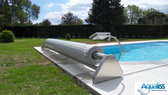 couverture de piscine mobile